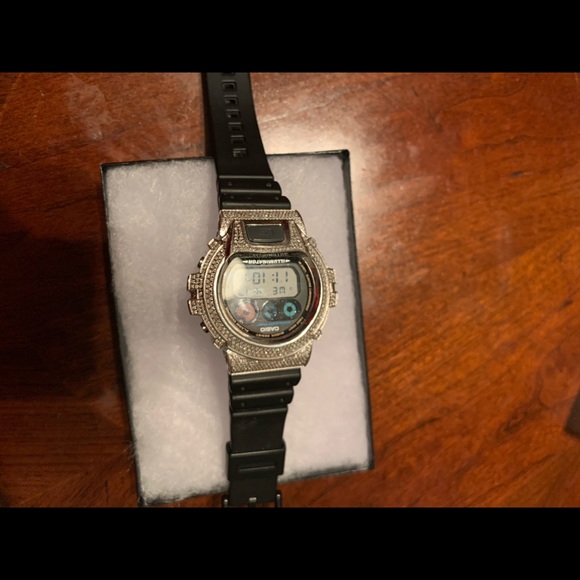 Real diamond G Shock Watch - Picture 1 of 5